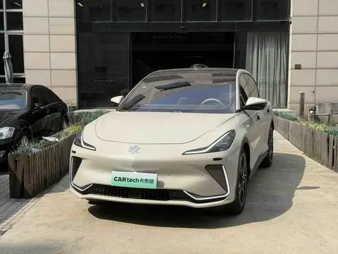IM Motors 智己LS7 2025
