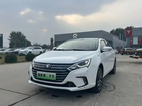 BYD 秦EV 2018