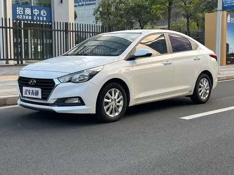 Hyundai 悦纳 2016