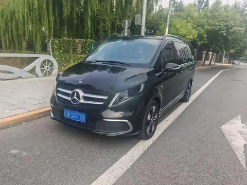 Mercedes-Benz V-Class 2022