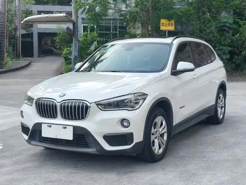 BMW X1 2016 — фото 1