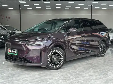 XPeng 小鹏X9 2026