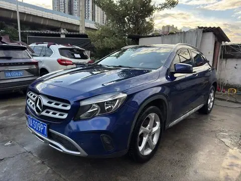 Mercedes-Benz GLA 2017