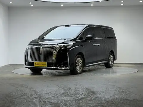 Wey 高山 PHEV 2025