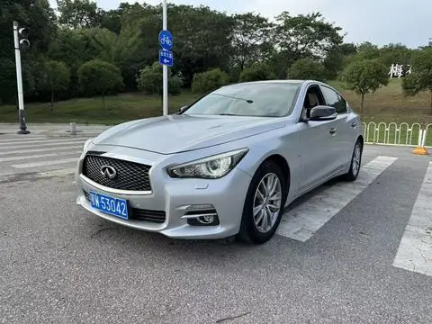 Infiniti Q50L 2016
