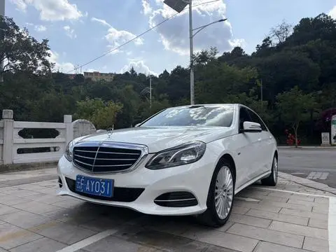 Mercedes-Benz E-Class 2015