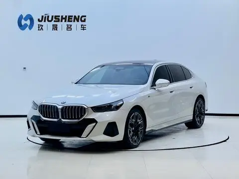 BMW 5 Series 2024