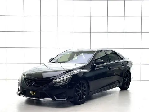 Toyota Reiz 2010