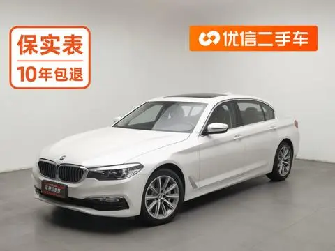BMW 5 Series 2018 — фото 1