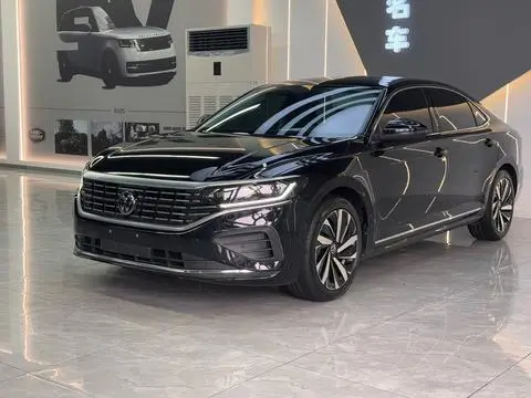 Volkswagen Passat 2024
