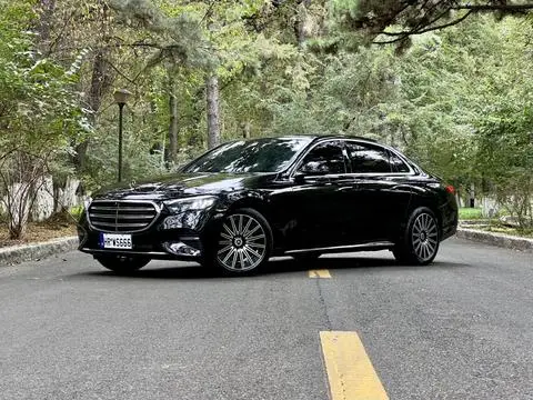Mercedes-Benz E-Class 2025