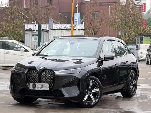 BMW iX 2022