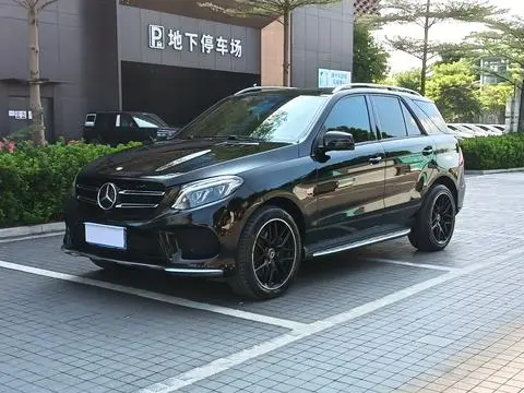 Mercedes-Benz GLE 2016