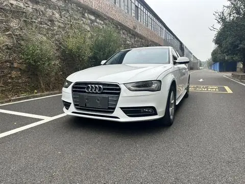 Audi A4L 2015