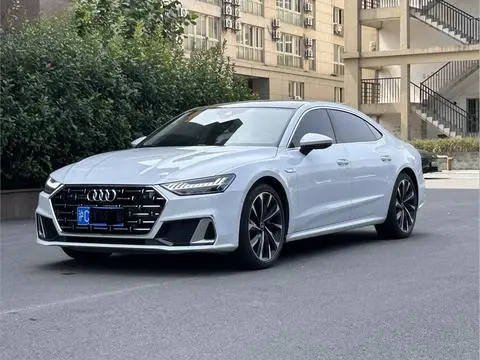 Audi A7L 2022