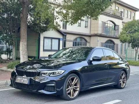 BMW 3 Series 2020 — фото 1
