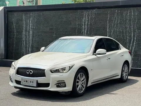 Infiniti Q50L 2016 — фото 1