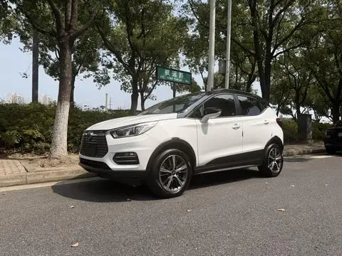 BYD 元EV 2019