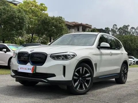 BMW iX3 2021