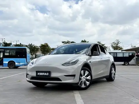 Tesla Model Y 2022 — фото 1