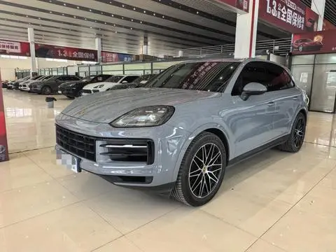 Porsche Cayenne 2025 — фото 1