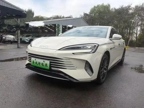 BYD Seal DM 2024