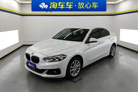 BMW 1 Series 2017 — фото 1