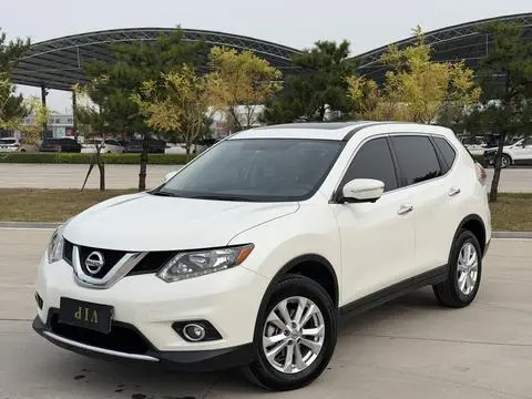 Nissan 奇骏 2014
