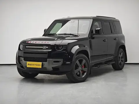 Land Rover 卫士 2025