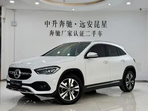 Mercedes-Benz GLA 2022 — фото 1