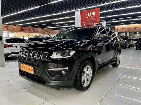 Jeep 指南者 2017