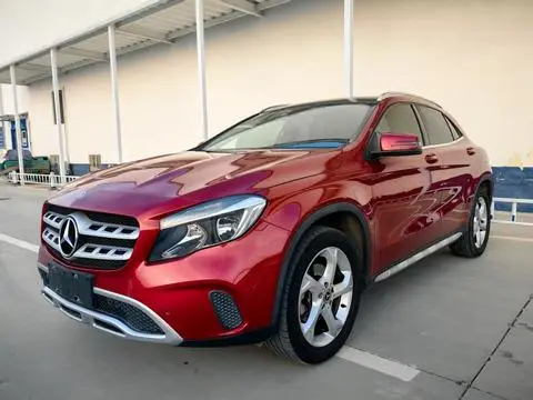 Mercedes-Benz GLA 2018 — фото 1