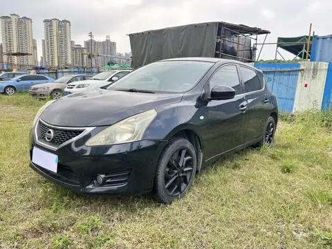 Nissan 骐达TIIDA 2012