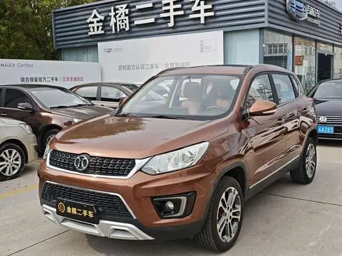 BAIC X35 2016