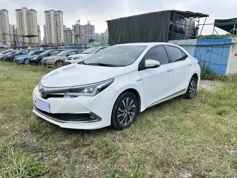 Toyota Corolla 2016 — фото 1