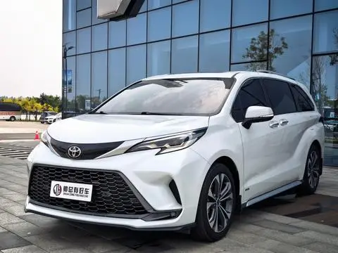 Toyota Granvia 2024
