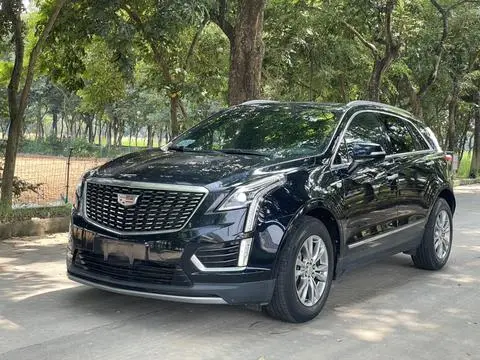 Cadillac XT5 2021 — фото 1