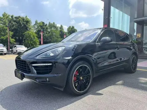 Porsche Cayenne 2011