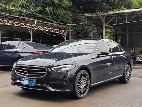 Mercedes-Benz C-Class 2024