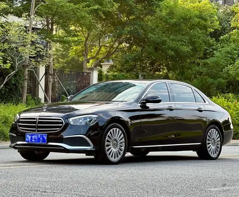 Mercedes-Benz E-Class 2023