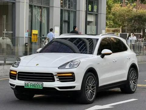 Porsche Cayenne E-Hybrid 2019