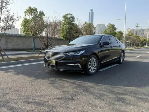 Ford 金牛座 2019