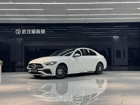 Mercedes-Benz C-Class 2025