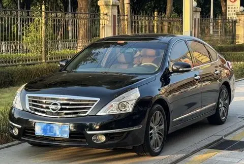 Nissan Teana 2012