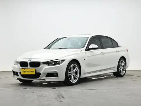 BMW 3 Series 2018 — фото 1