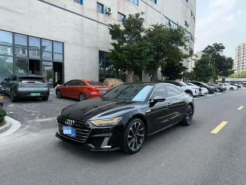 Audi A7L 2022
