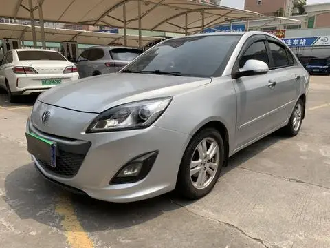 Changan 悦翔V5 2012