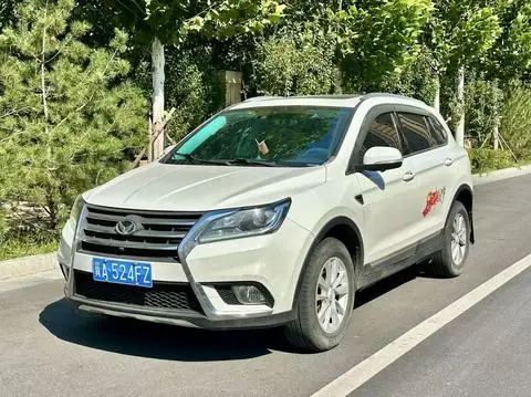 BAIC S6 2016