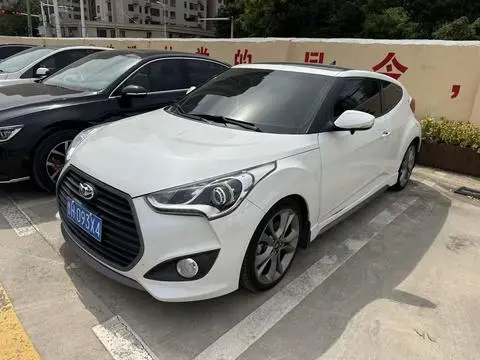Hyundai Veloster飞思 2015
