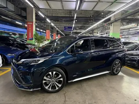 Toyota Granvia 2023